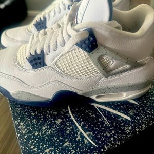 Air Jordan 4  Retro-men’s 9.5 midnight blue